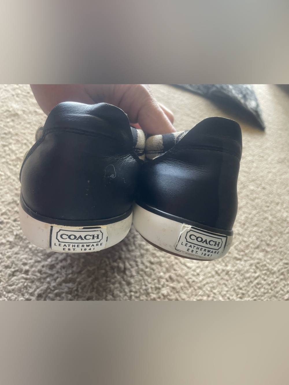 Coach low top sneakers size 7M - READ - Picture 4 of 10
